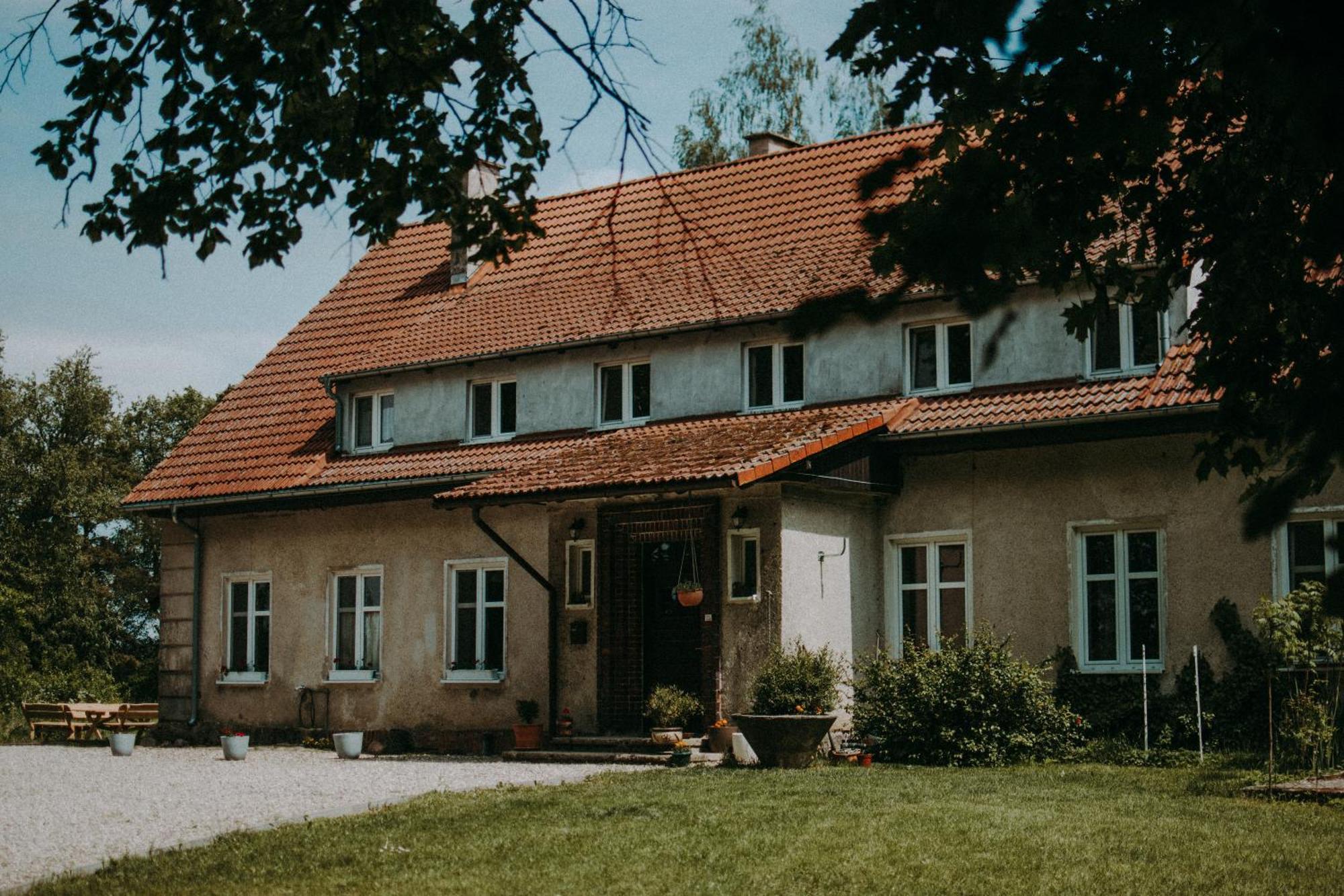 Folwark Stara Kuznia Hotel Milki Exterior photo